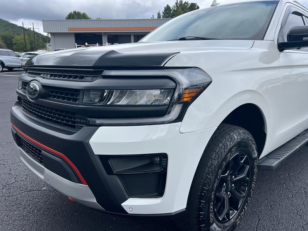 used 2022 Ford Expedition car, priced at $50,625