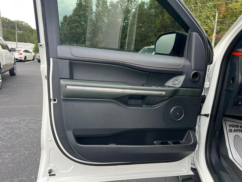 used 2022 Ford Expedition car, priced at $50,625