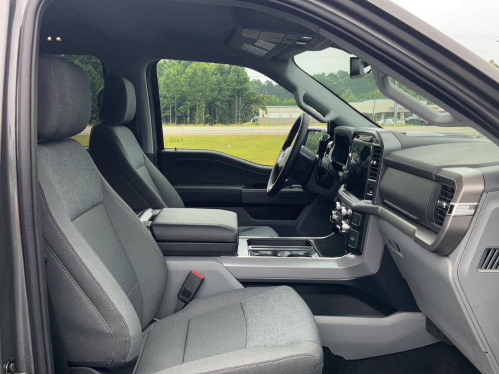 new 2024 Ford F-150 car, priced at $51,635