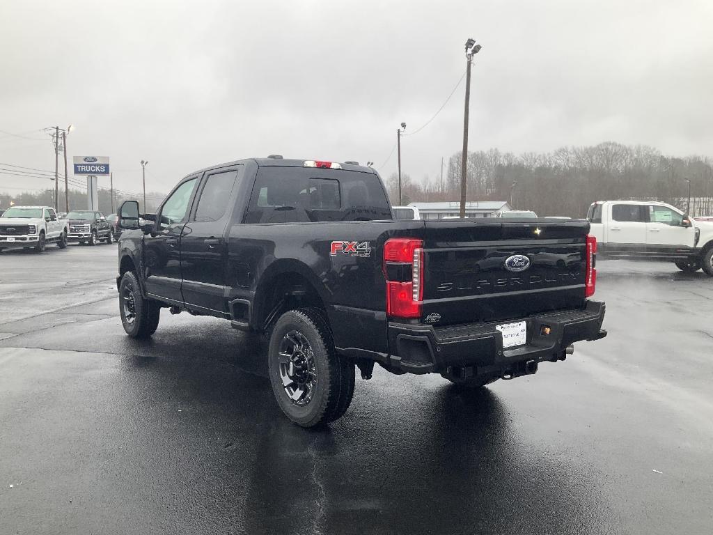 new 2025 Ford F-250 car, priced at $61,590