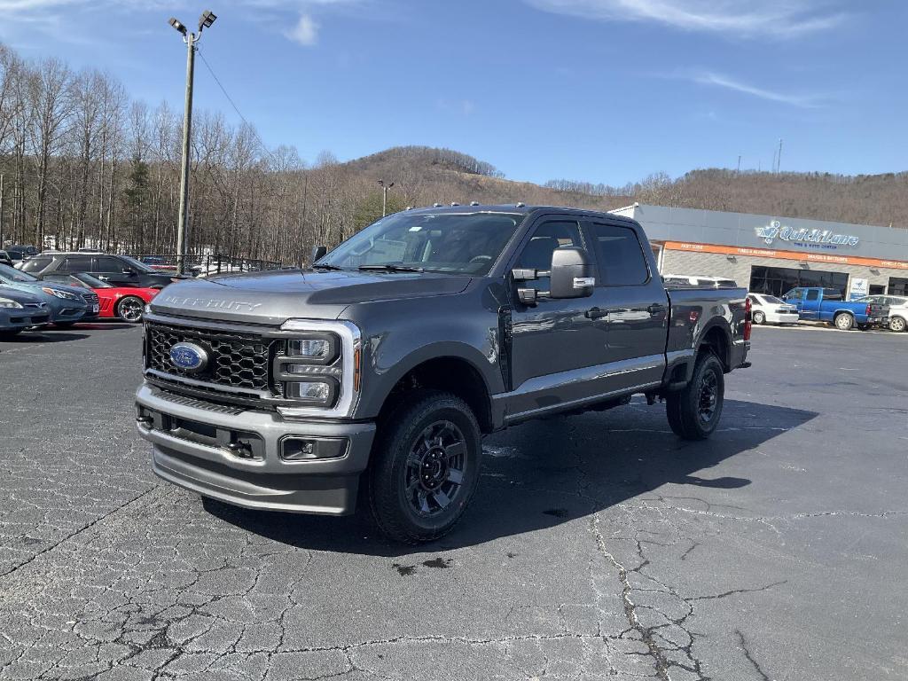 new 2025 Ford F-250 car, priced at $61,590