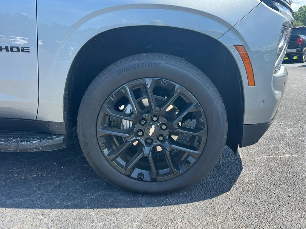 used 2025 Chevrolet Tahoe car, priced at $69,403