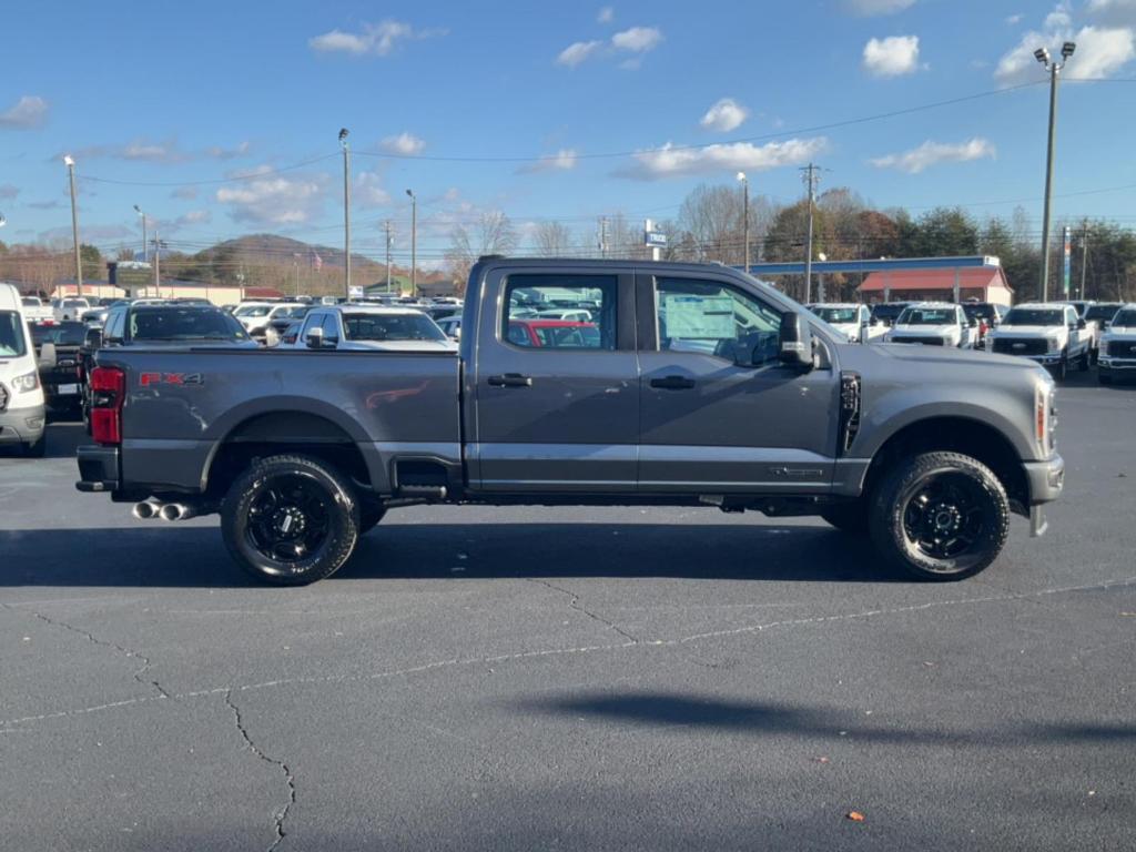 new 2024 Ford F-250 car, priced at $63,600