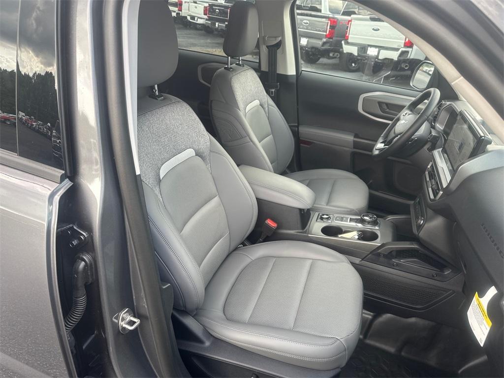 new 2025 Ford Bronco Sport car, priced at $36,085