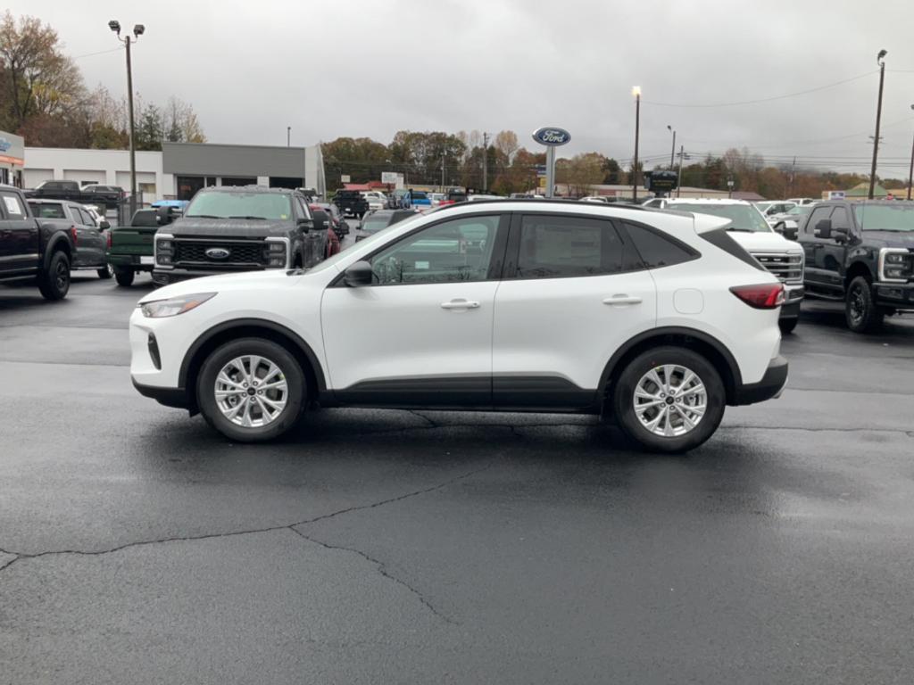 new 2025 Ford Escape car, priced at $33,915