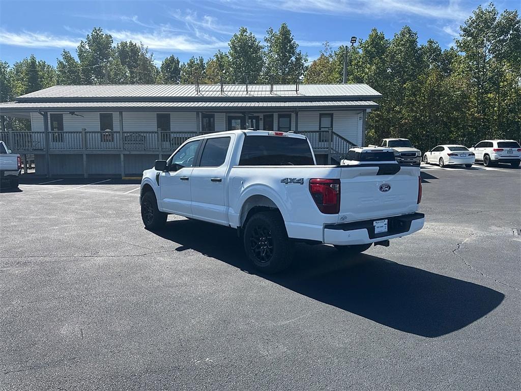 new 2025 Ford F-150 car, priced at $44,595