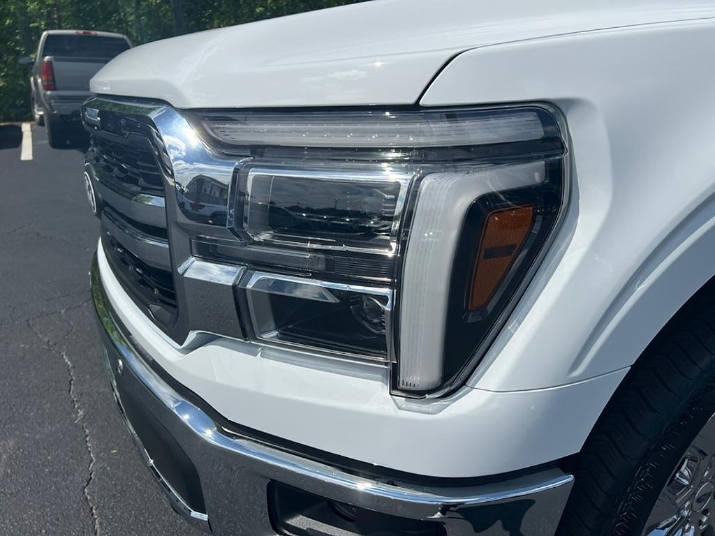 new 2025 Ford F-150 car, priced at $60,383