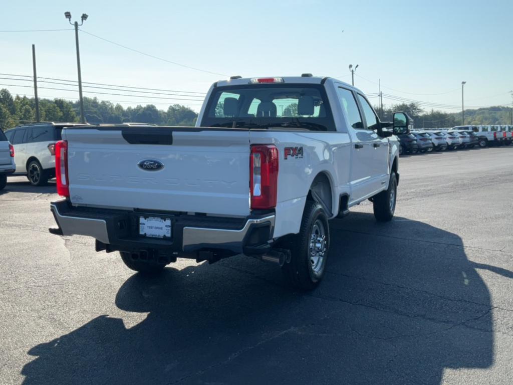 new 2024 Ford F-250 car, priced at $60,045