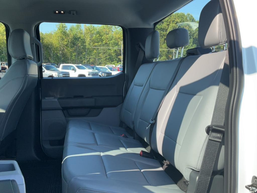 new 2024 Ford F-250 car, priced at $60,045