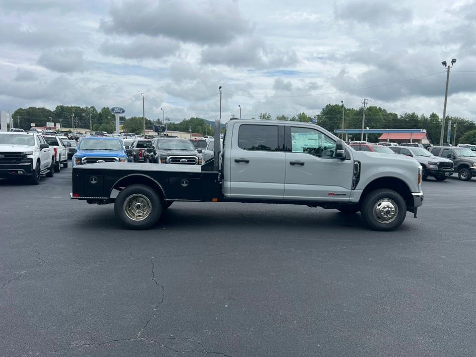 new 2025 Ford F-350 car, priced at $82,745