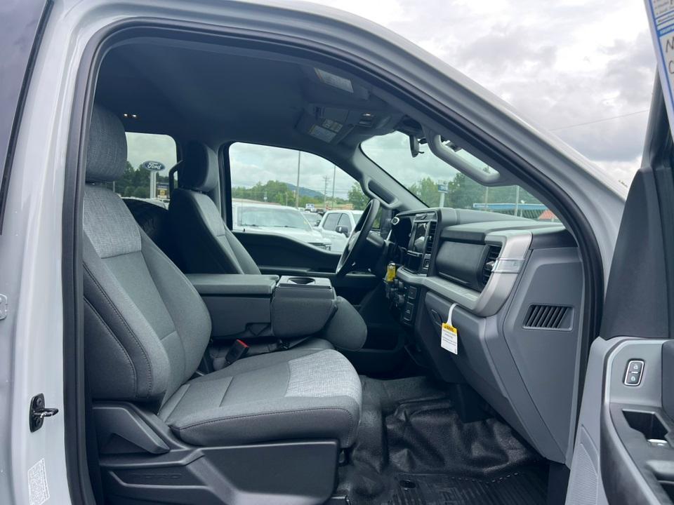 new 2025 Ford F-350 car, priced at $82,745