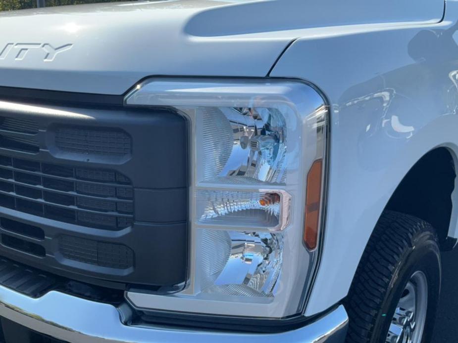 new 2024 Ford F-250 car, priced at $44,680