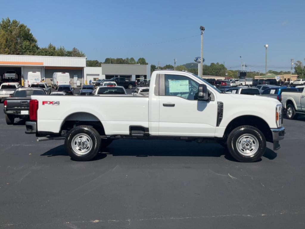 new 2024 Ford F-250 car, priced at $44,680