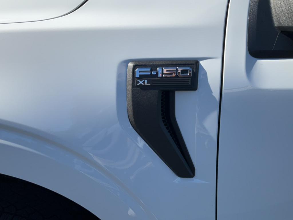 new 2024 Ford F-150 car, priced at $42,990