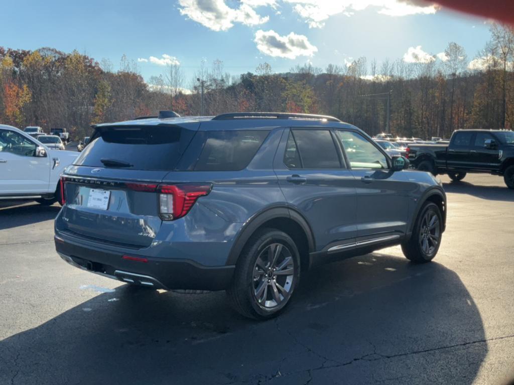 new 2025 Ford Explorer car, priced at $48,055