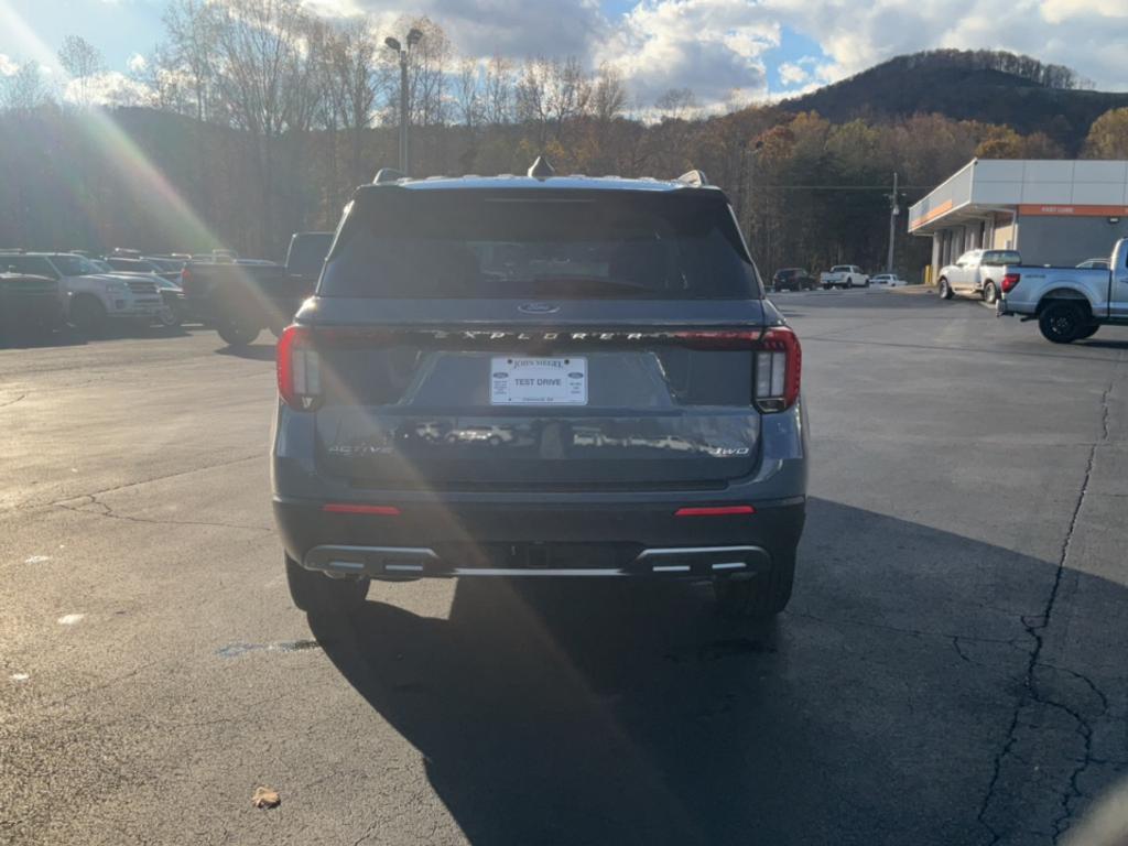 new 2025 Ford Explorer car, priced at $48,055