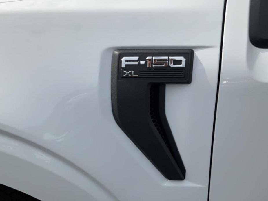 new 2024 Ford F-150 car, priced at $42,490