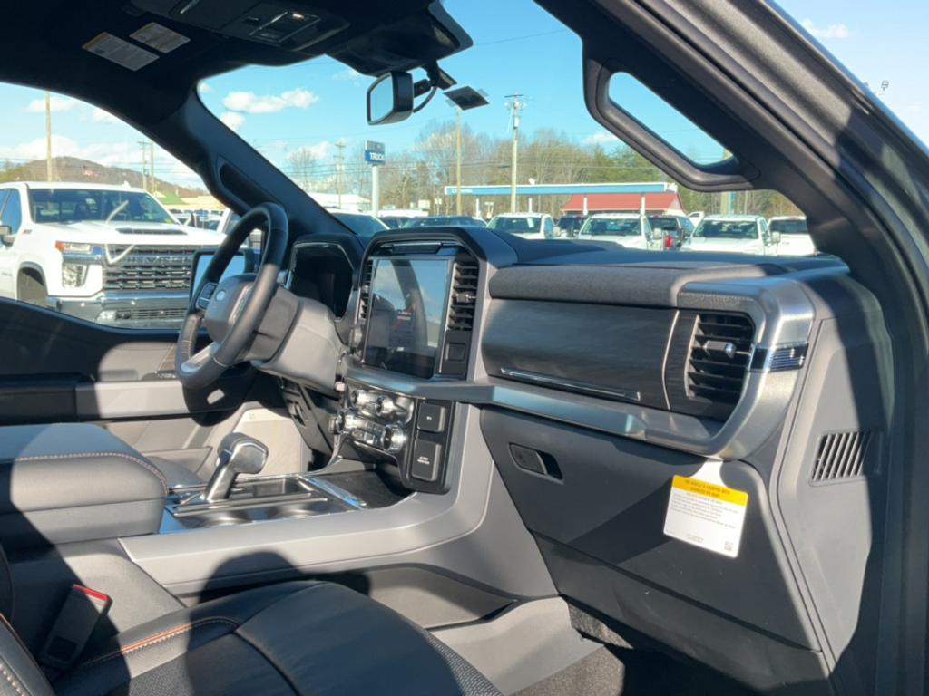 new 2024 Ford F-150 car, priced at $60,245