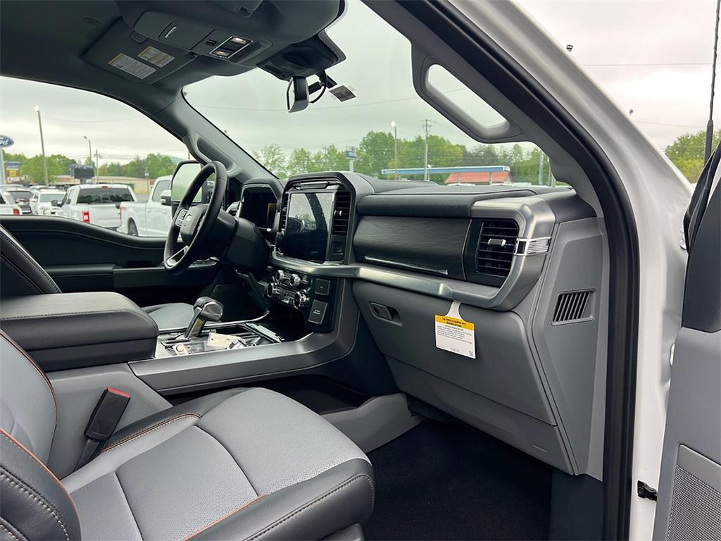new 2025 Ford F-150 car, priced at $62,643