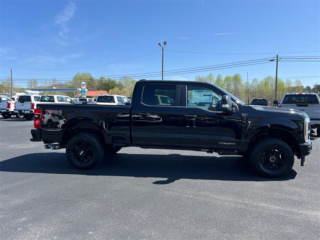 new 2025 Ford F-250 car, priced at $67,795