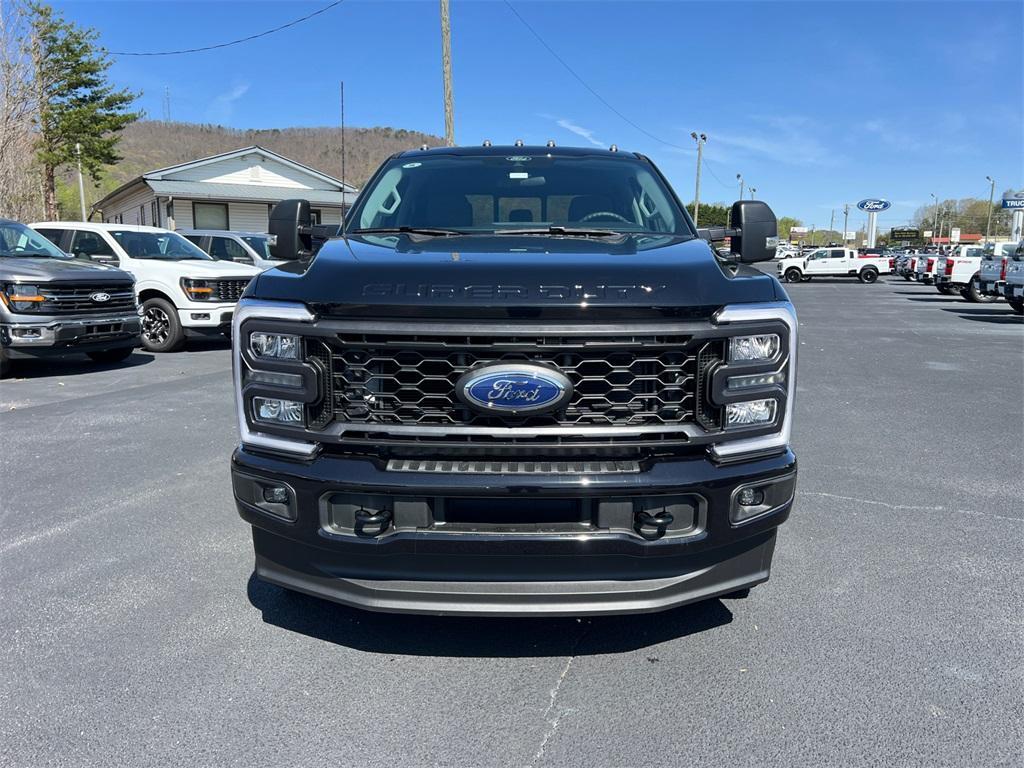 new 2025 Ford F-250 car, priced at $67,795