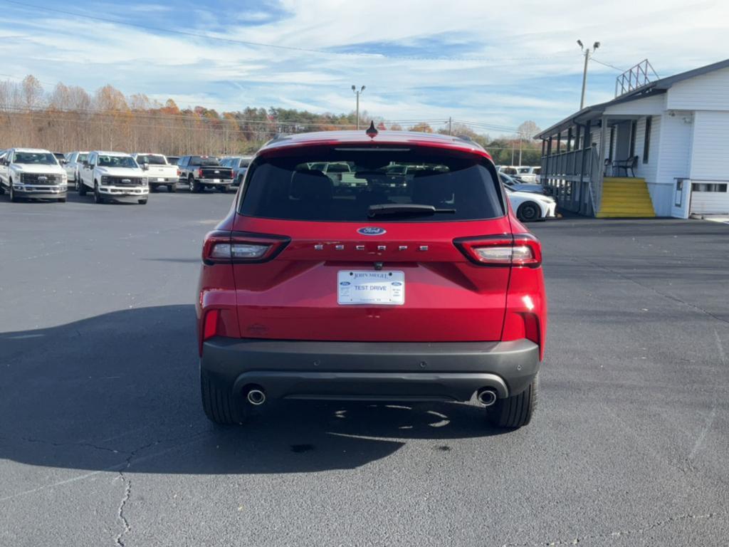 new 2025 Ford Escape car, priced at $31,475