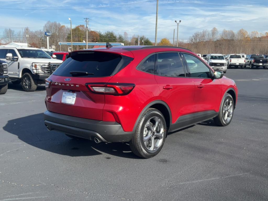 new 2025 Ford Escape car, priced at $31,475