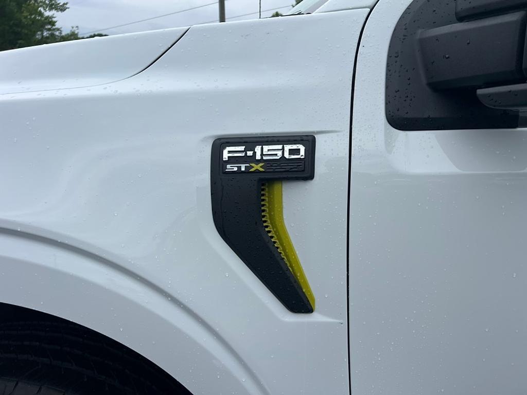 new 2025 Ford F-150 car, priced at $45,558