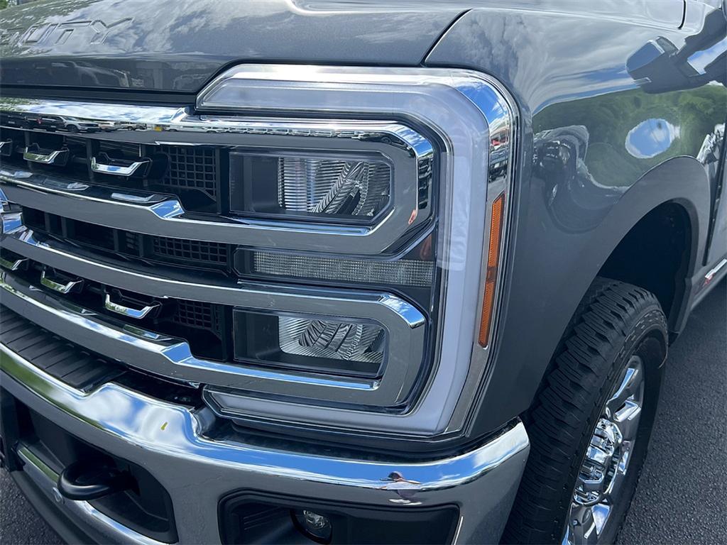new 2025 Ford F-350 car, priced at $86,930