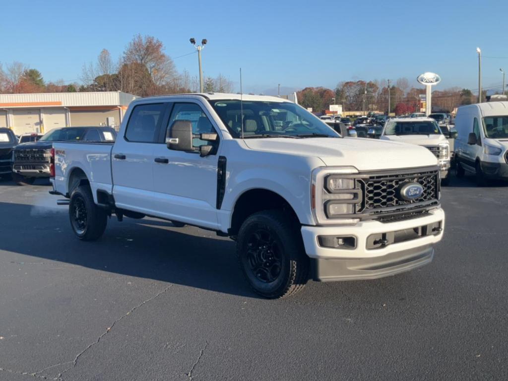 new 2024 Ford F-250 car, priced at $60,245