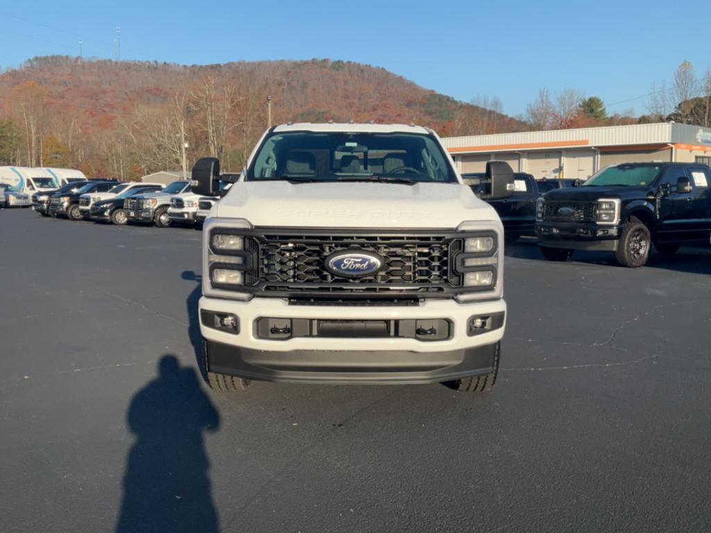 new 2024 Ford F-250 car, priced at $60,245