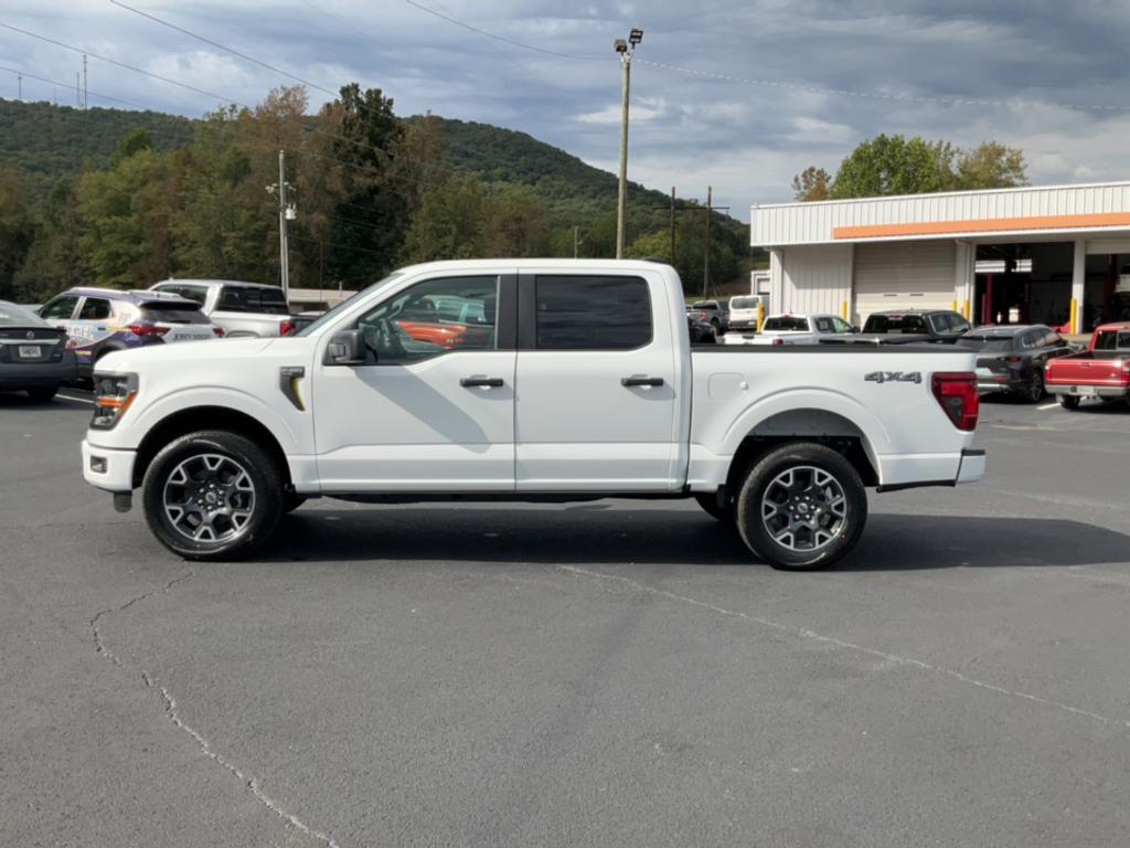 new 2024 Ford F-150 car, priced at $43,895