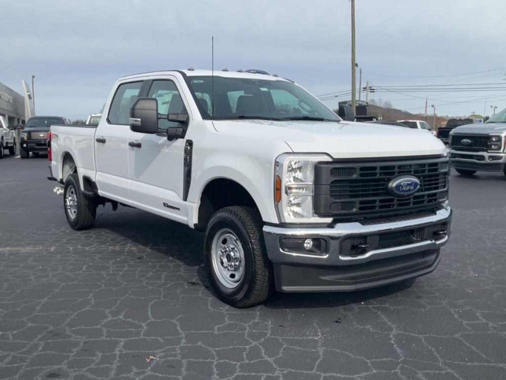 new 2024 Ford F-350 car, priced at $61,805