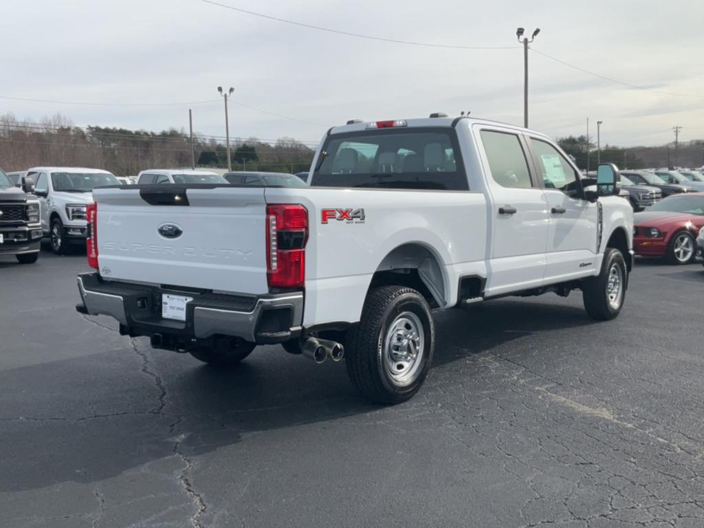 new 2024 Ford F-350 car, priced at $61,805