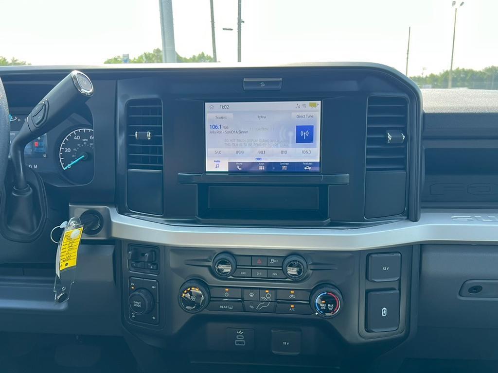 new 2025 Ford F-250 car, priced at $51,380