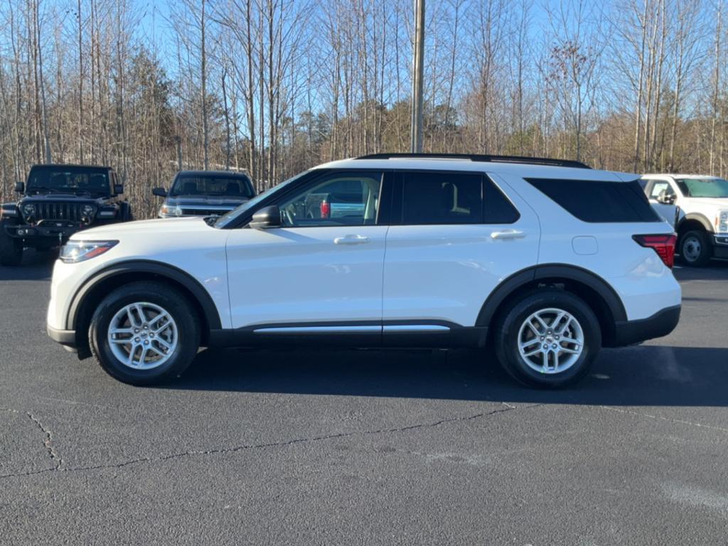 new 2025 Ford Explorer car, priced at $41,605