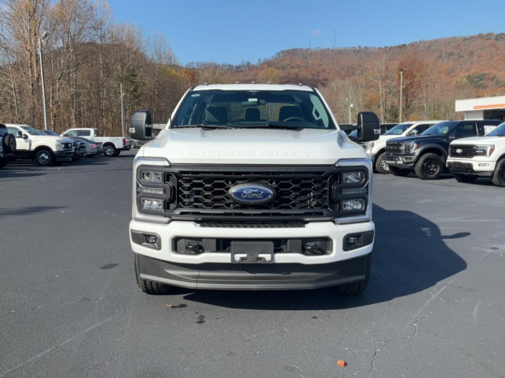 new 2024 Ford F-250 car, priced at $63,600