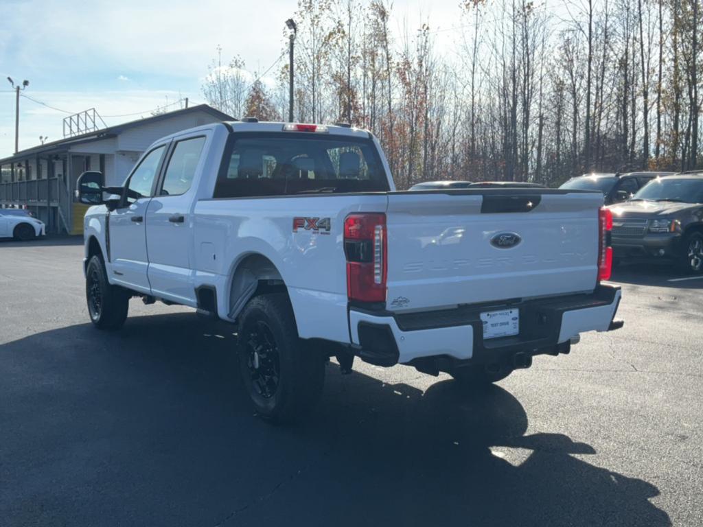 new 2024 Ford F-250 car, priced at $63,600