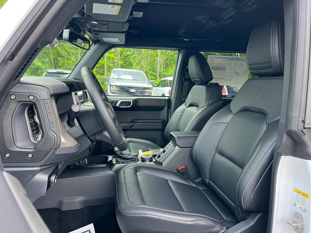 new 2025 Ford Bronco car, priced at $50,322