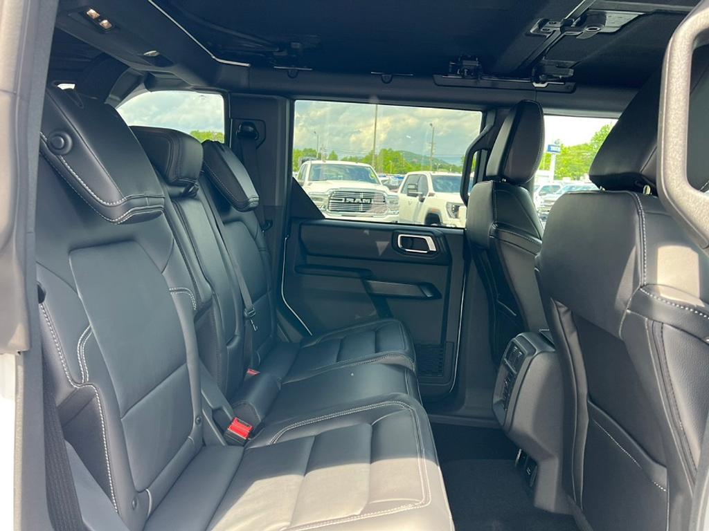 new 2025 Ford Bronco car, priced at $50,322