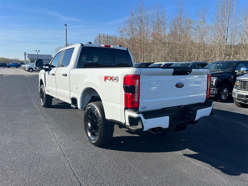 new 2025 Ford F-250 car, priced at $67,795