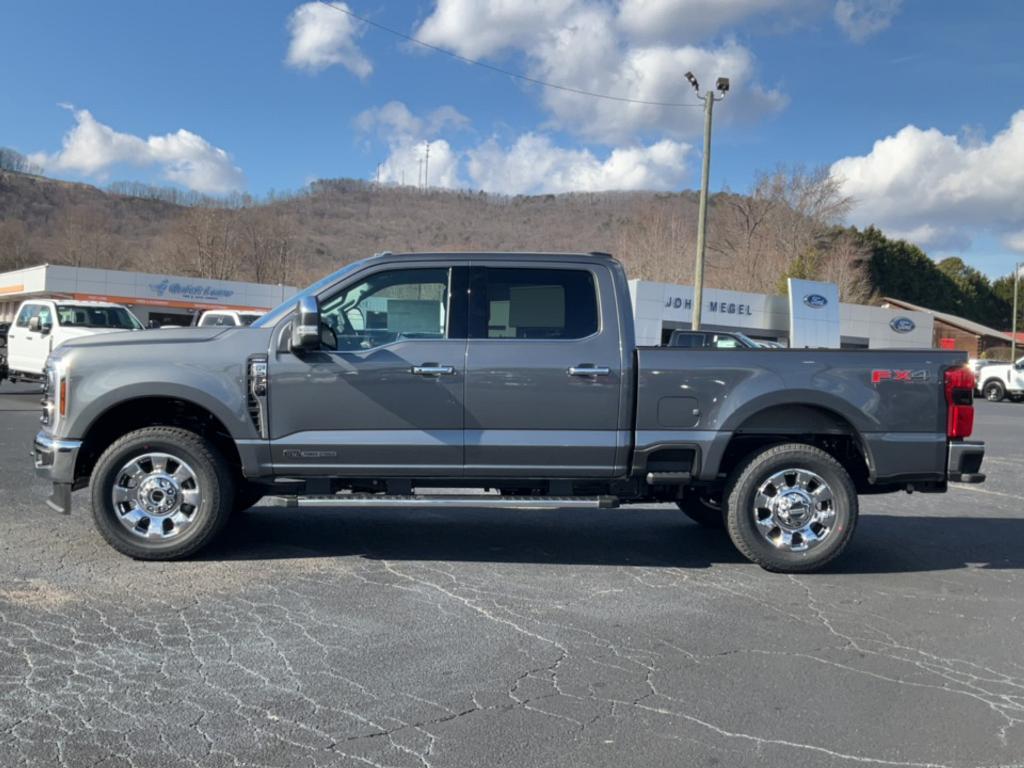 new 2025 Ford F-250 car, priced at $81,190