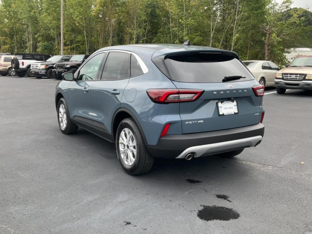 new 2024 Ford Escape car, priced at $24,660