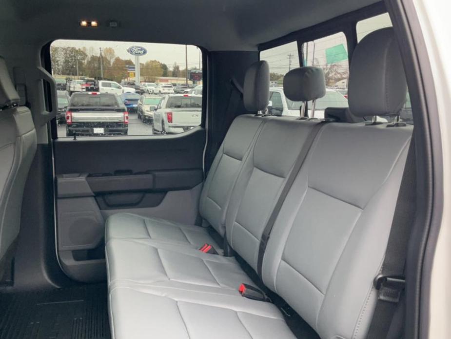 new 2024 Ford F-350 car, priced at $49,660