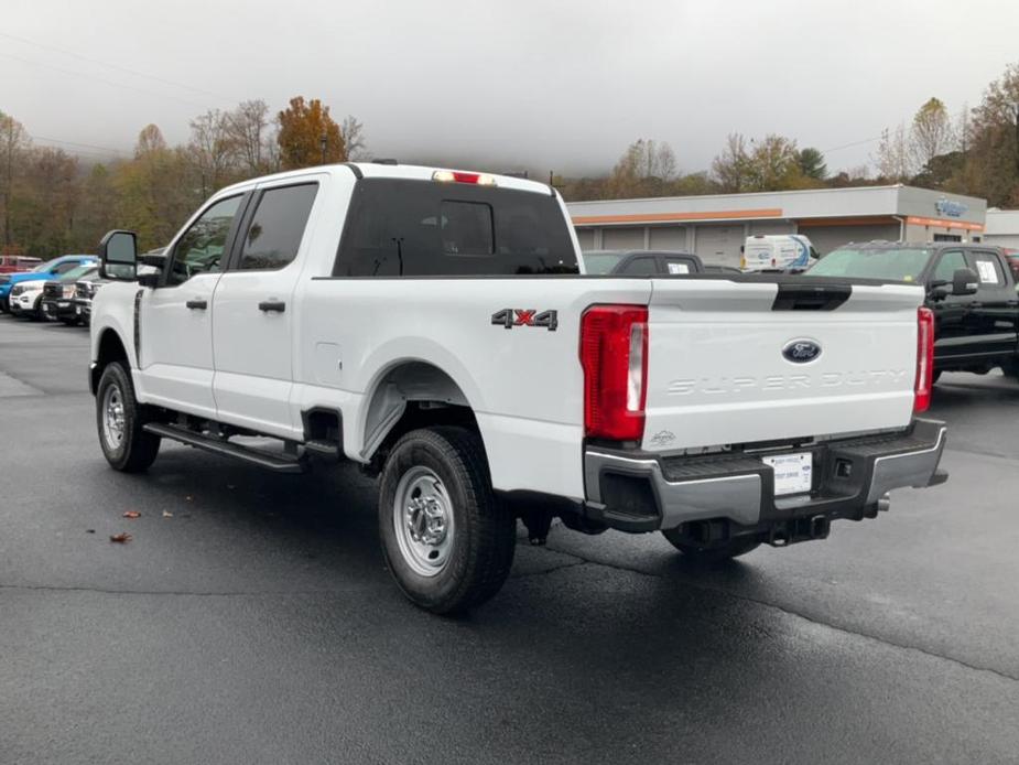 new 2024 Ford F-350 car, priced at $49,660