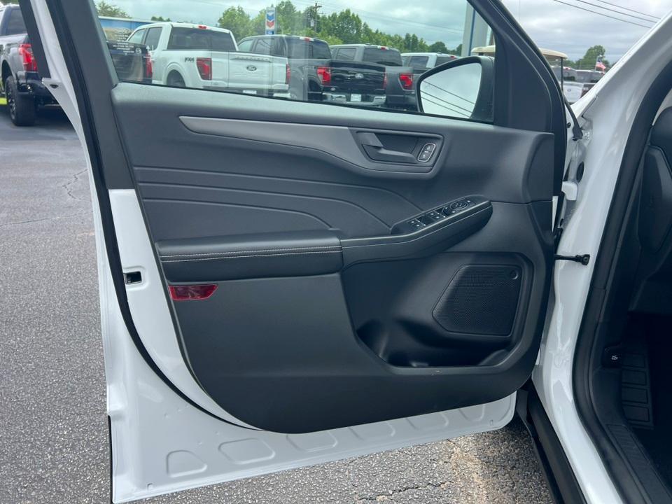 new 2025 Ford Escape car, priced at $24,605