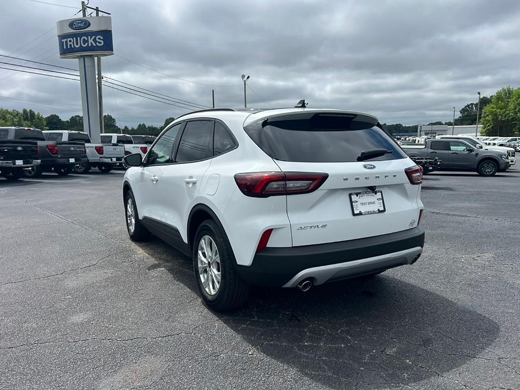 new 2025 Ford Escape car, priced at $24,605
