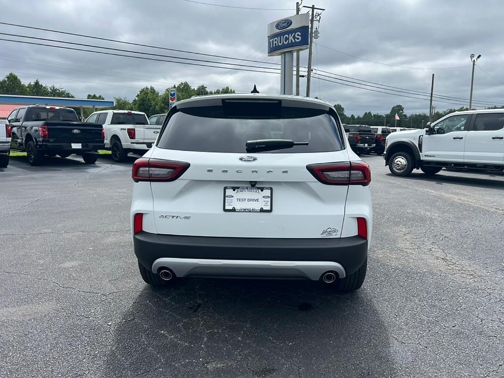 new 2025 Ford Escape car, priced at $24,605