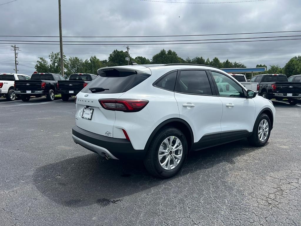new 2025 Ford Escape car, priced at $24,605