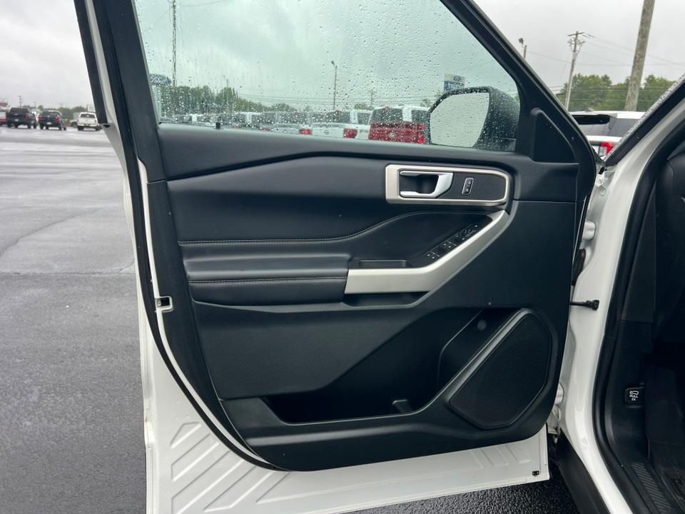 used 2023 Ford Explorer car, priced at $33,898